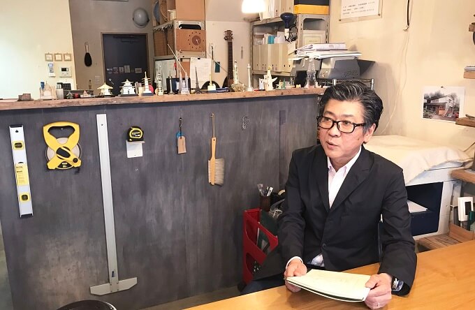 大島社長斜めから