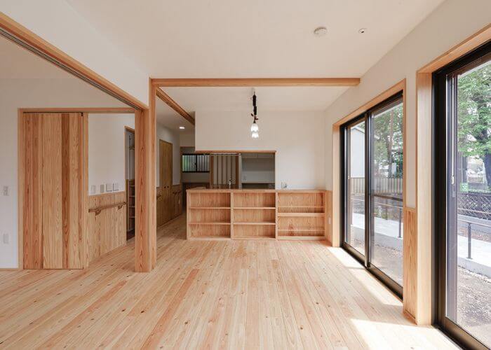 株式会社斉藤工務店が手掛けた高齢者のためのバリアフリーと自然素材の家